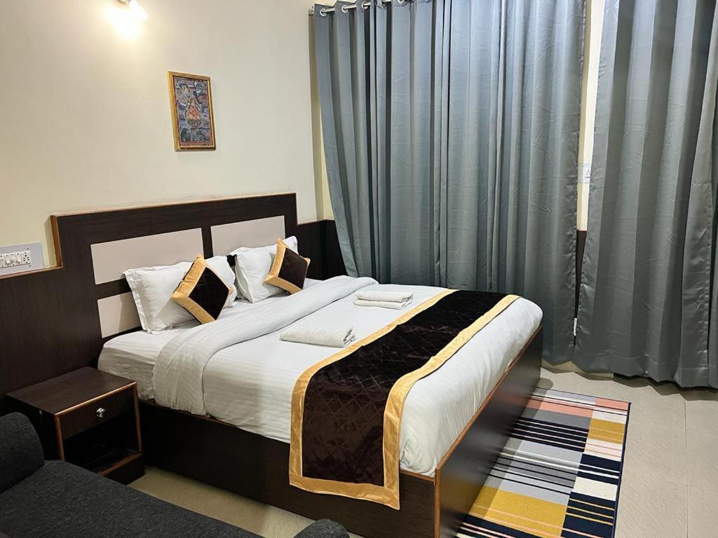Sky Pie Hotel Dharamshala Dış mekan fotoğraf