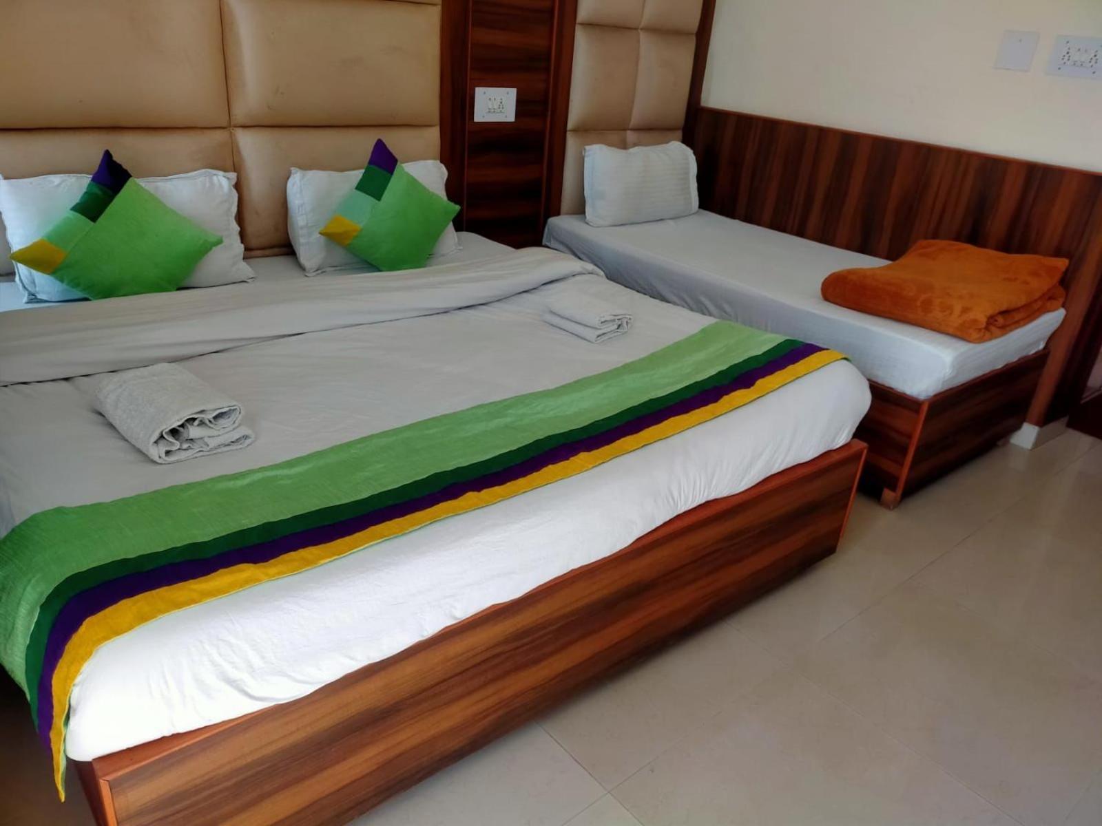 Sky Pie Hotel Dharamshala Dış mekan fotoğraf